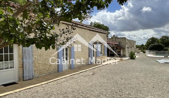 For Sale - House with gite(s) - nere