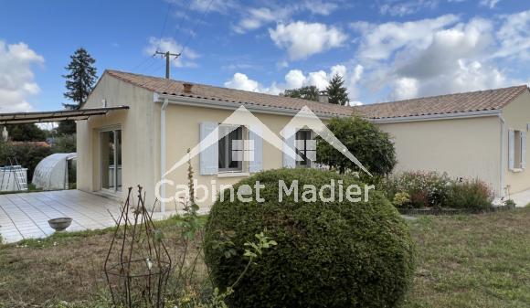  For Sale - Detached house - st-jean-d-angely