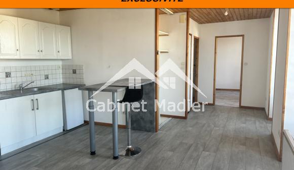  Location non meublée - Appartement - st-jean-d-angely